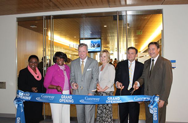 Library director, Dr. Clara Ogbaa, GCC President, Dr. Dorsey Kendrick, David R Managing Director, Enterprise Banking at First Niagara Bank and First Niagara Bank, First Niagara Vice President of Corporate Communications Karen Crane, James Bzdyra, Senior Vice-President, Market Executive for Commercial Banking at First Niagara and Thomas Griggs Jr., Chair of the Gateway Community College Foundation Board